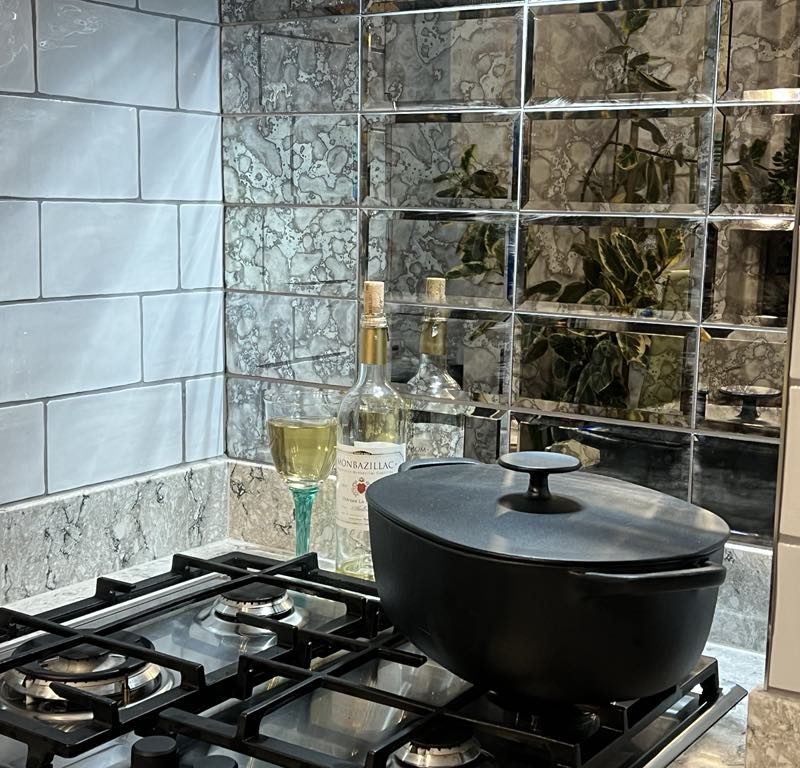 Antique Mirror clear glass tile GW-ANTWH3010 300x100mm Glassworks Original Style