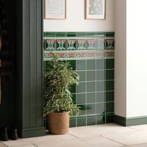 Dauphine on Victorian Green Hand Crafted Tile 152 x 152 mm IM-0030945