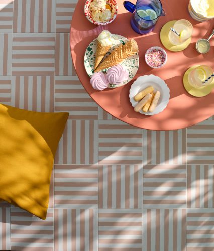 Deck Chair Porcelain Rose Tile Ca Pietra