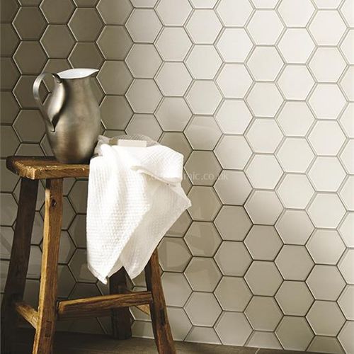 Solinda clear glass tile GW-SONHEXMOS 289x280mm Glassworks Original Style